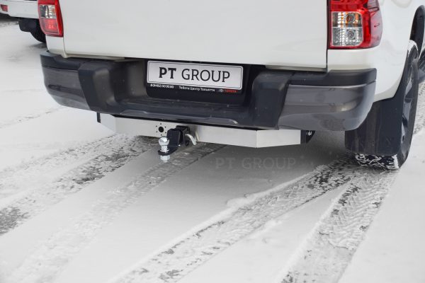 Фаркоп Toyota HILUX с 2015 - съемный квадрат — изображение 6