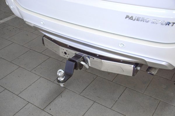 Фаркоп MITSUBISHI Pajero Sport с 2016 - съемный квадрат — изображение 2
