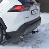 Фаркоп Toyota RAV4 с 2019 - съемный квадрат — изображение 5