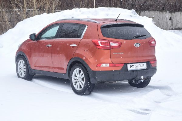 Фаркоп KIA Sportage 2010-2015 - съемный квадрат — изображение 5