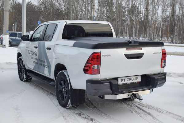 Фаркоп Toyota HILUX с 2015 - съемный квадрат — изображение 3